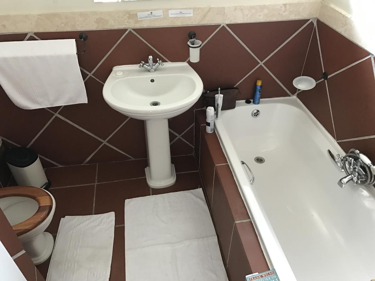יוהנסבורג Waterfall Cottages מראה חיצוני תמונה