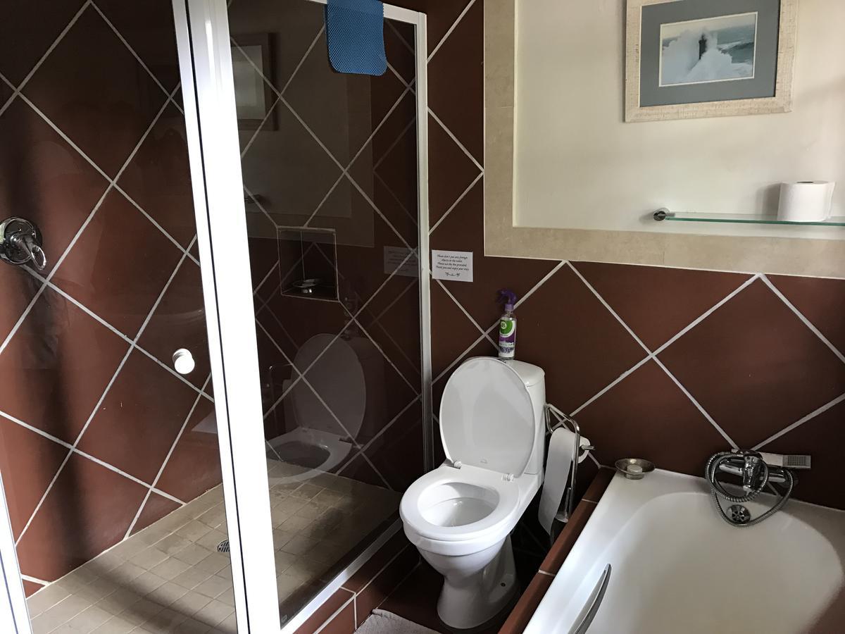 יוהנסבורג Waterfall Cottages מראה חיצוני תמונה